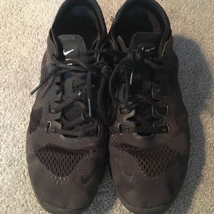 Nike Free Runs Size 8.5